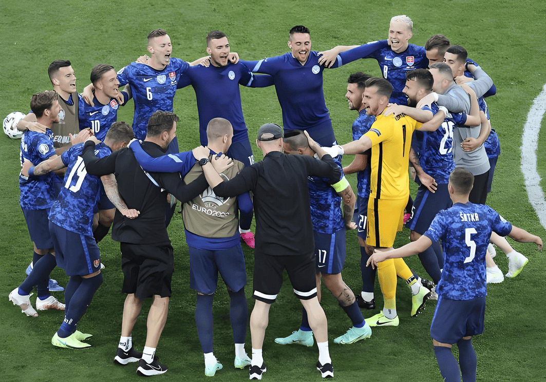 od体育下载-斯洛伐克队主场占据优势战平威尔士队的简单介绍