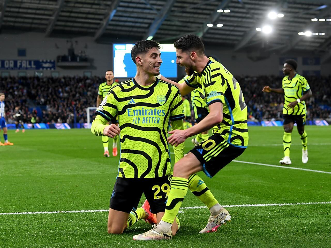 阿森纳客场逆转战胜布莱顿,取得三分 阿森纳客场逆转战胜布莱顿,取得三分