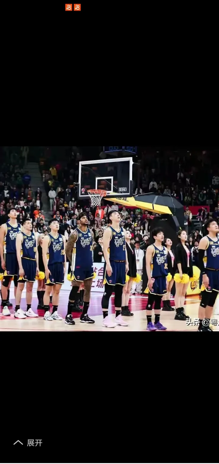 广州队备战与上海男篮的对决 广州队备战与上海男篮的对决