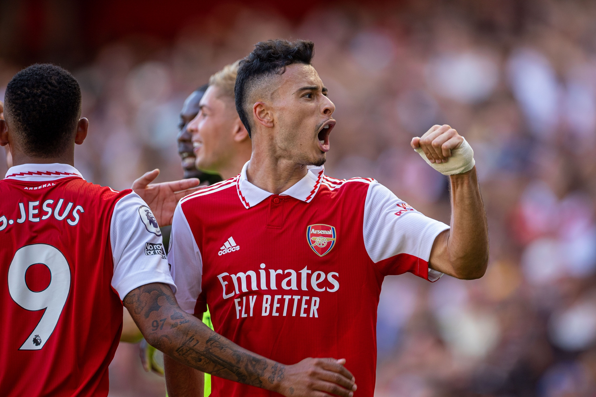 阿森纳紧随前辈脚步,努力冲击欧冠冠军的简单介绍 阿森纳紧随前辈脚步,努力冲击欧冠冠军的简单介绍