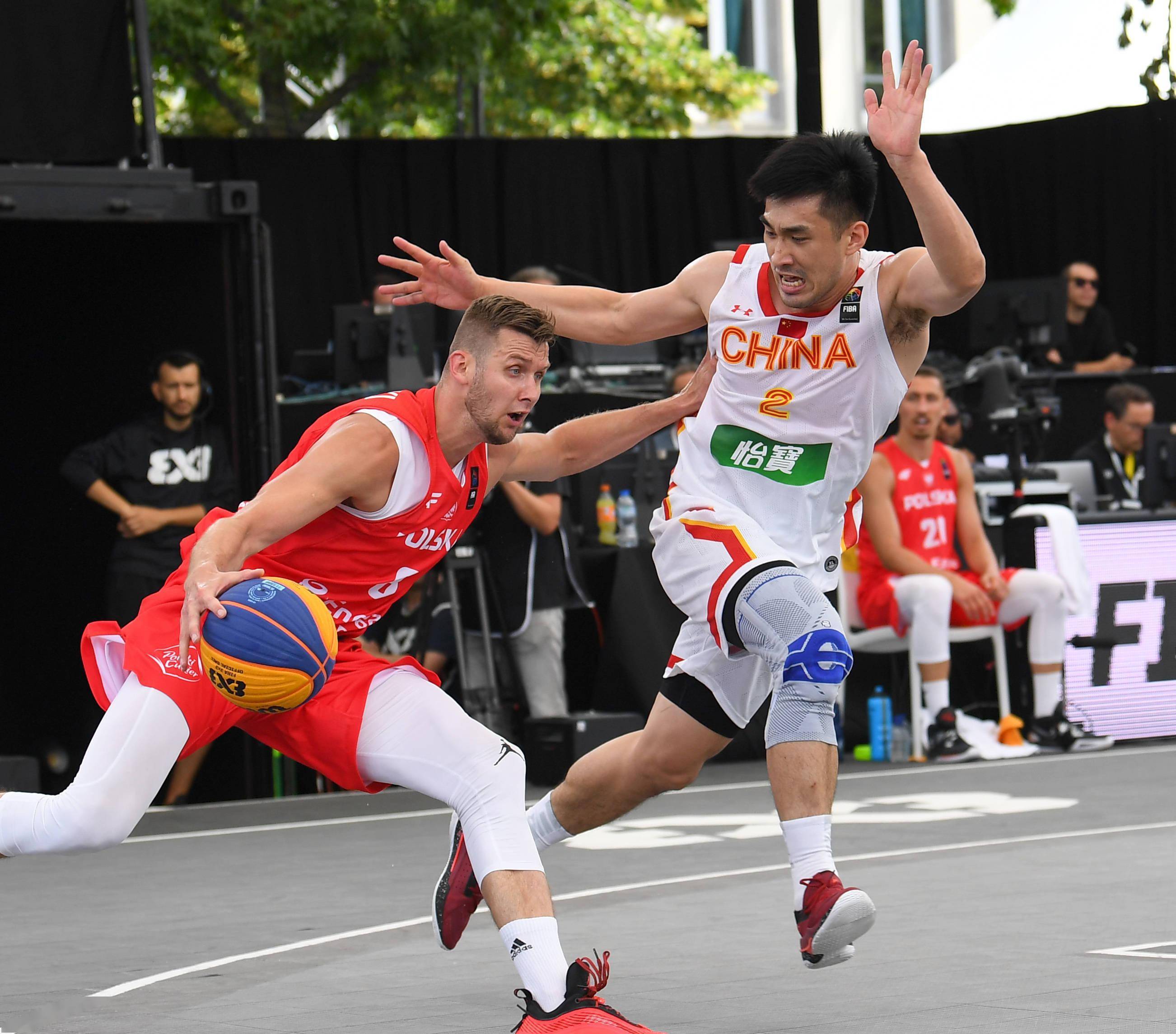 全球篮球联赛决赛激烈角逐精彩纷呈 全球篮球联赛决赛激烈角逐精彩纷呈