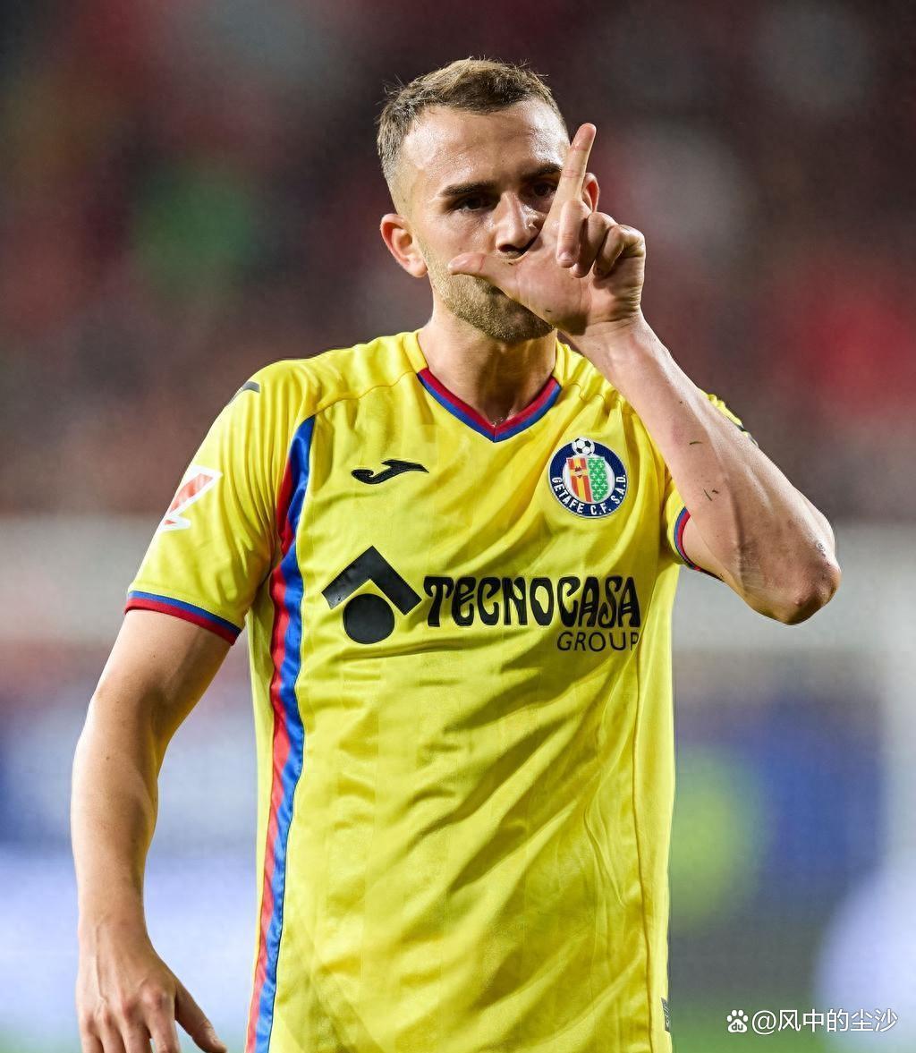 关于赫塔菲客场逆转维戈塞尔塔，积分追平的信息